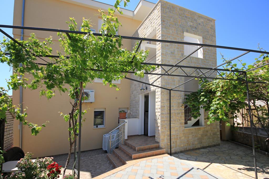 Apartments Superba Brodarica  Exterior photo