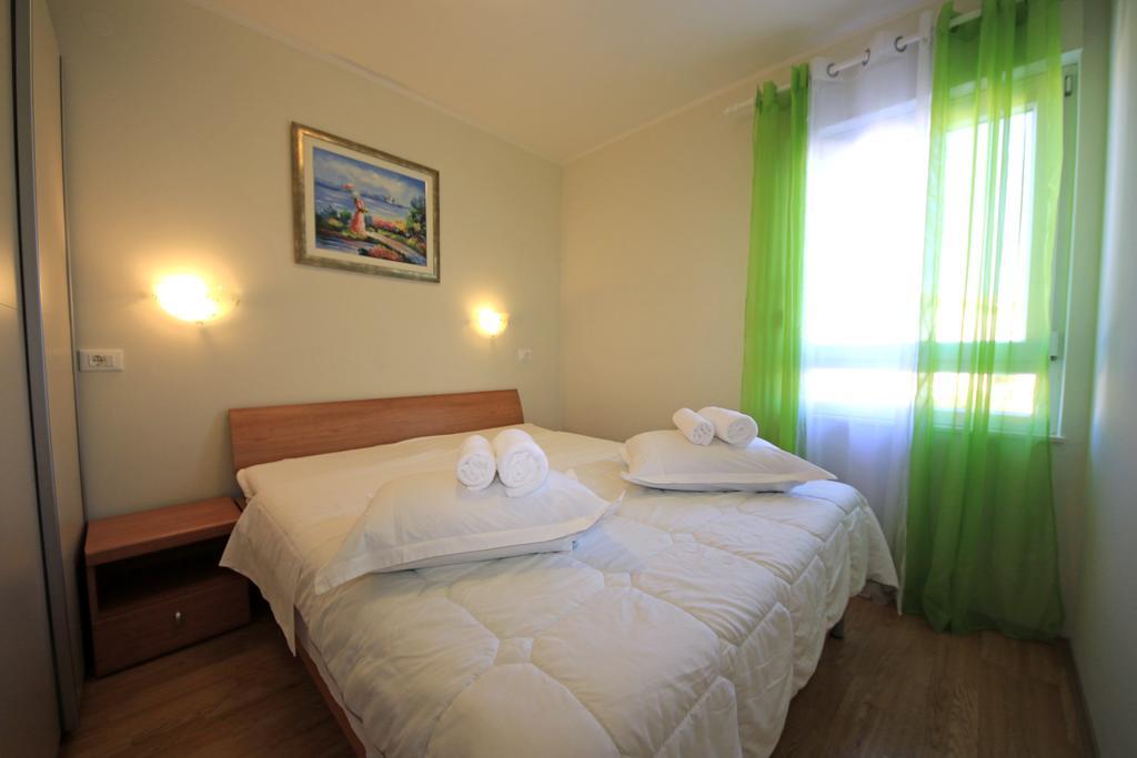 Apartments Superba Brodarica  Exterior photo